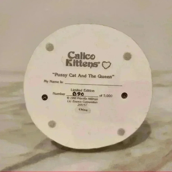 EUC Ltd. Ed. Calico Kittens “P Cat And The Queen” #890 Of 5000 - Picture 5 of 5